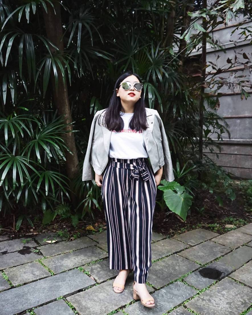 7 Styling Tips to Try If You Love Striped Pants