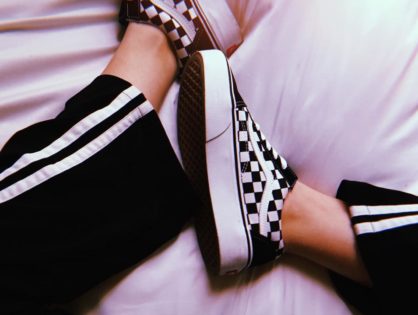 what to wear with checkered vans mens