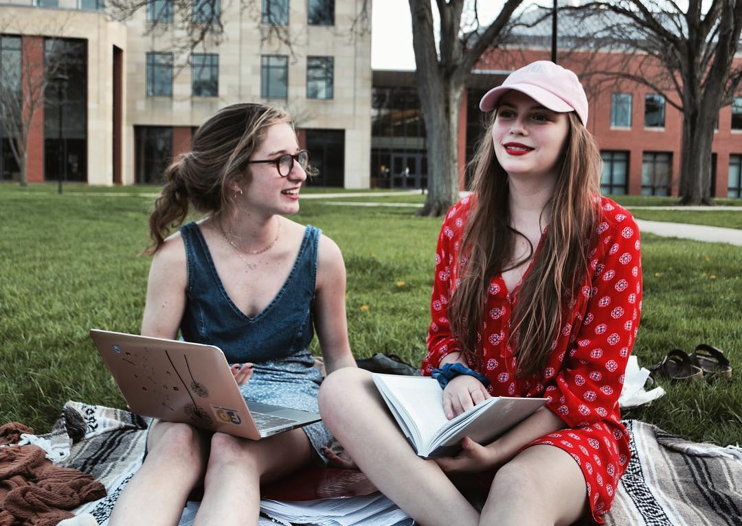 What to Expect Your First Semester of College: Our Community Tells All